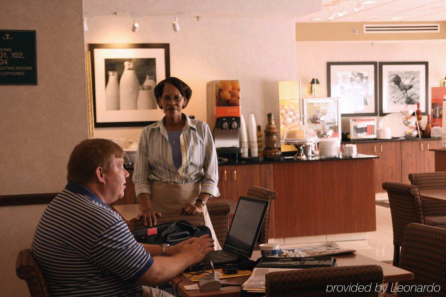 Hampton Inn Henderson Restaurace fotografie